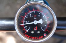 Manometer.JPG